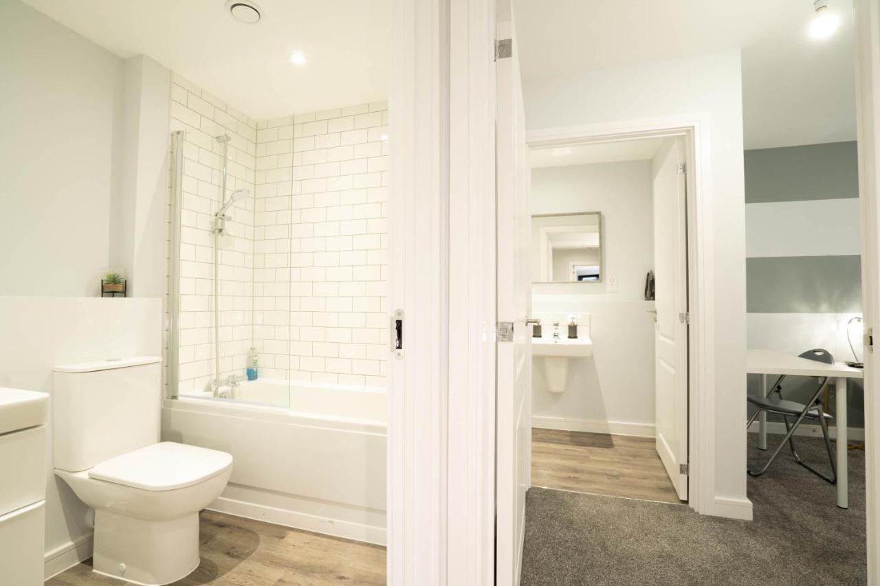 Deluxe Stay - Skyline Vistas & Top Amenities Birmingham Exterior photo
